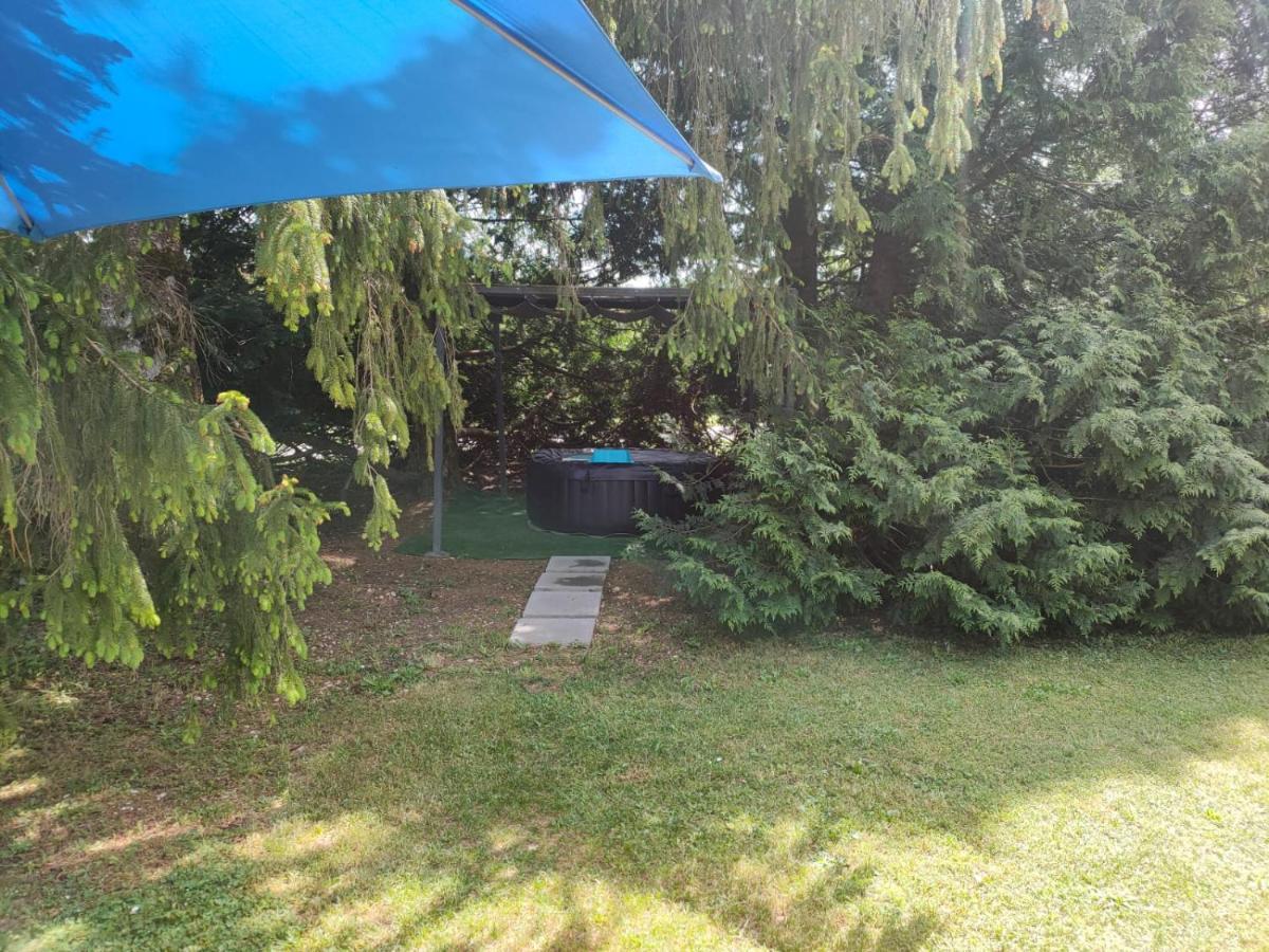 La Jurassienne Villa Champagnole Buitenkant foto